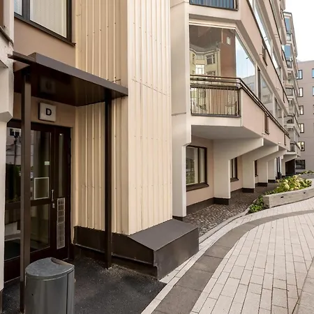 2ndhomes Modern & Cozy 2br With Balcony *
